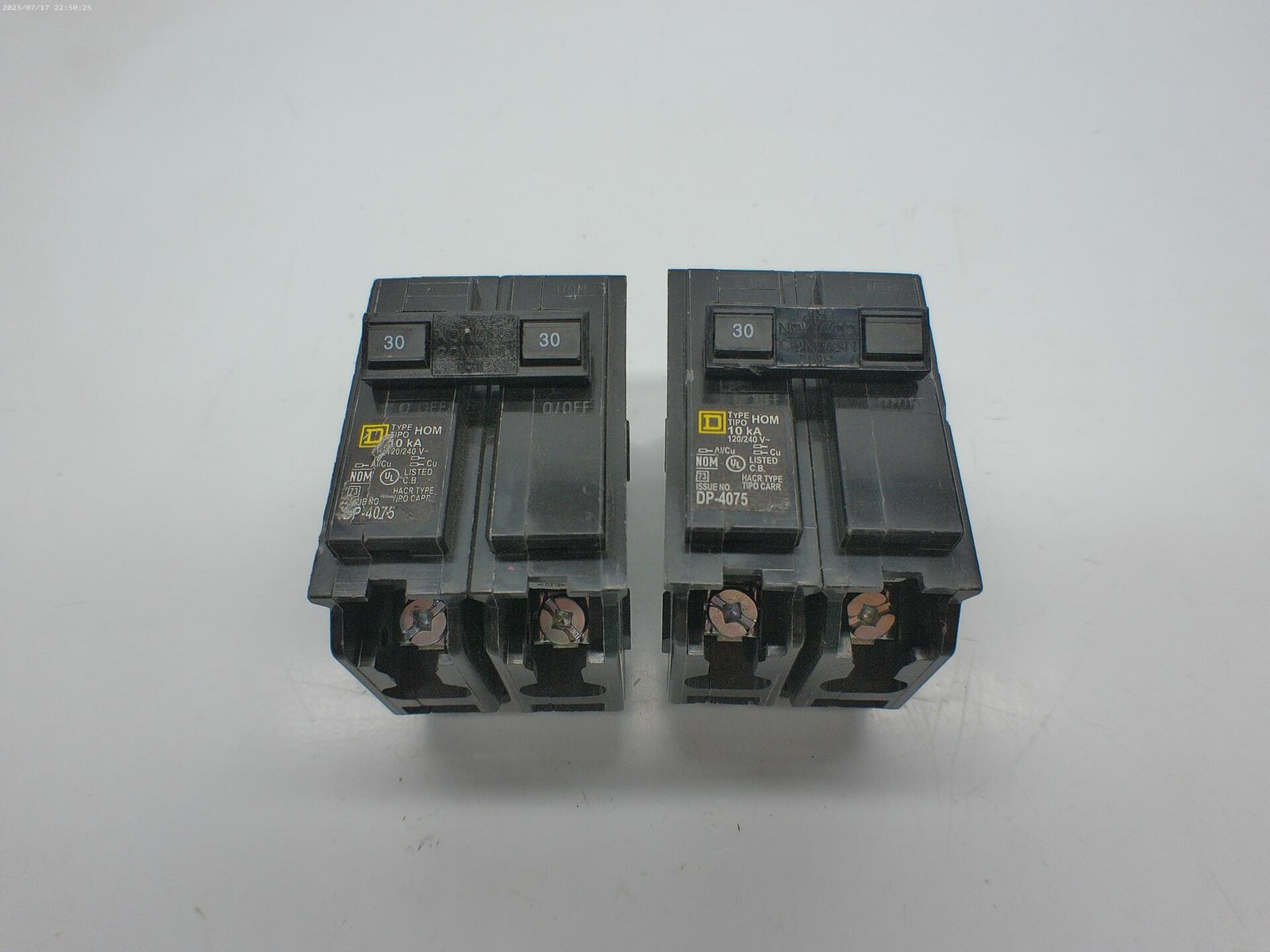 SQUARE D HOM230 BREAKER 2POLE 30AMP LOT OF 2 NSNP