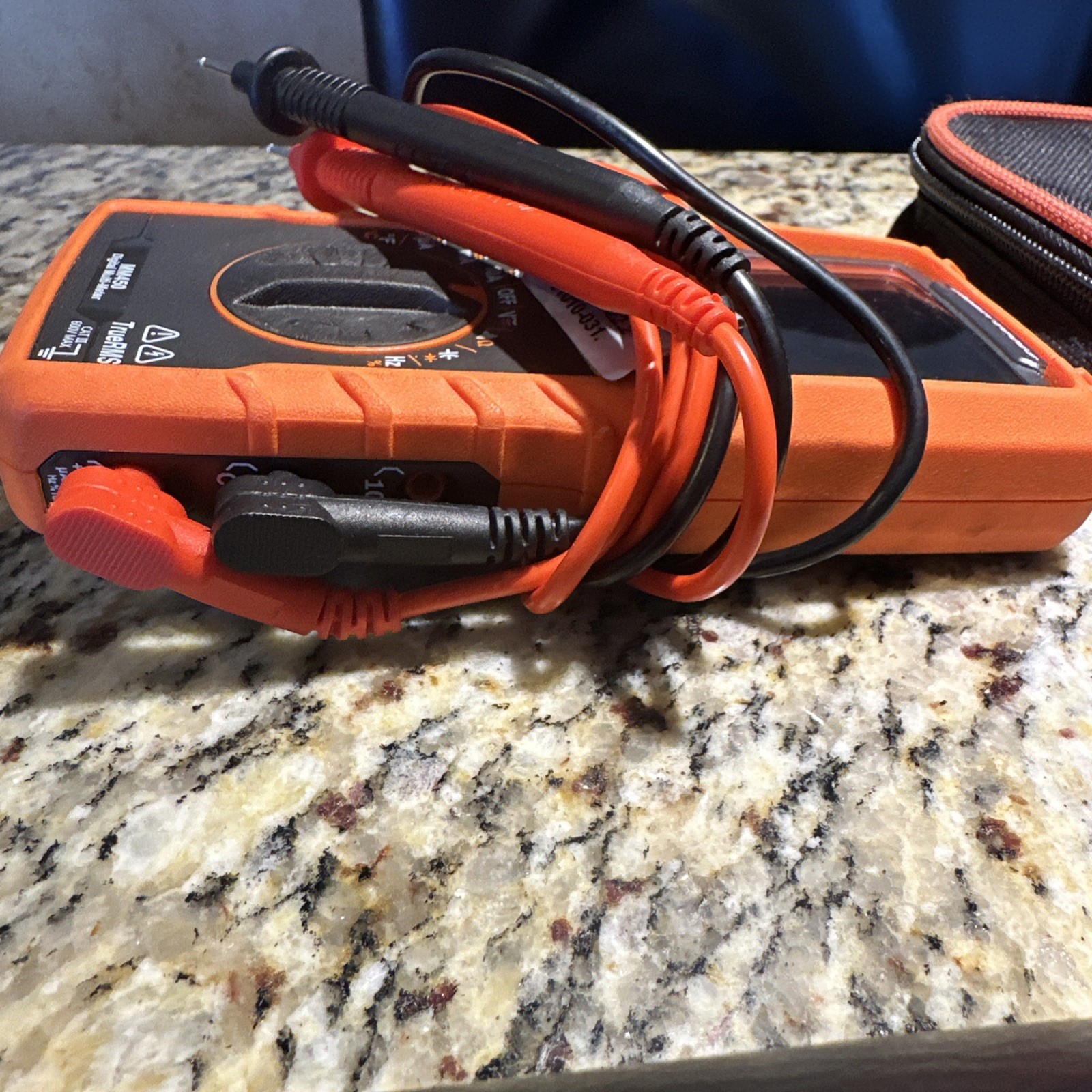 Klein Tools MM450 Multimeter Slim Digital Meter, Auto-Ranging Orange/Black