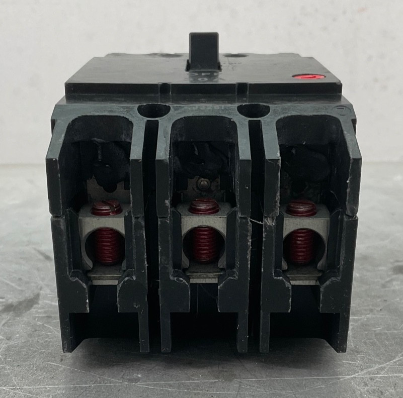 G.E. TEY330 CIRCUIT BREAKER 30 A 480VAC/277VDC TEY LINE SOLD INDIVIDUAL NEW