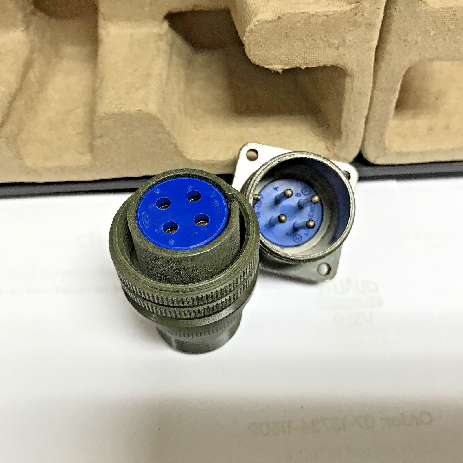 Amphenol MS3106A18-10S 4-Pin Female Connector and MS3102A18-10P 4-Pin Male Plug