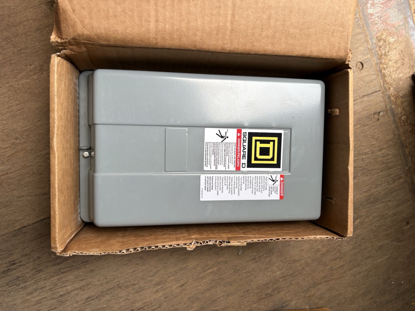 Square D 12-Pole Electrically Held Lighting Contactor 8903LG1200V02 120V 30A