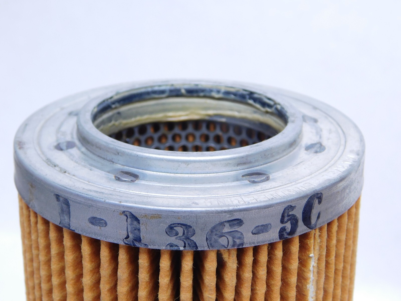 Marvel Engineering 1-136-5C 3-3/8″ OD X 1-7/8″ ID X7.5″ OAL Hydraulic Filter NOS
