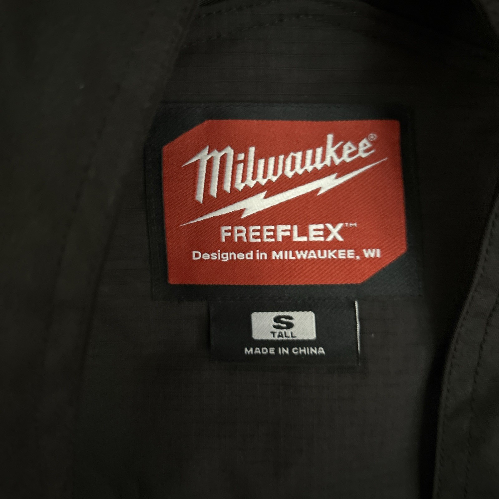Milwaukee Tool Freeflex Insulated Bib Overalls, Black Small/Tall