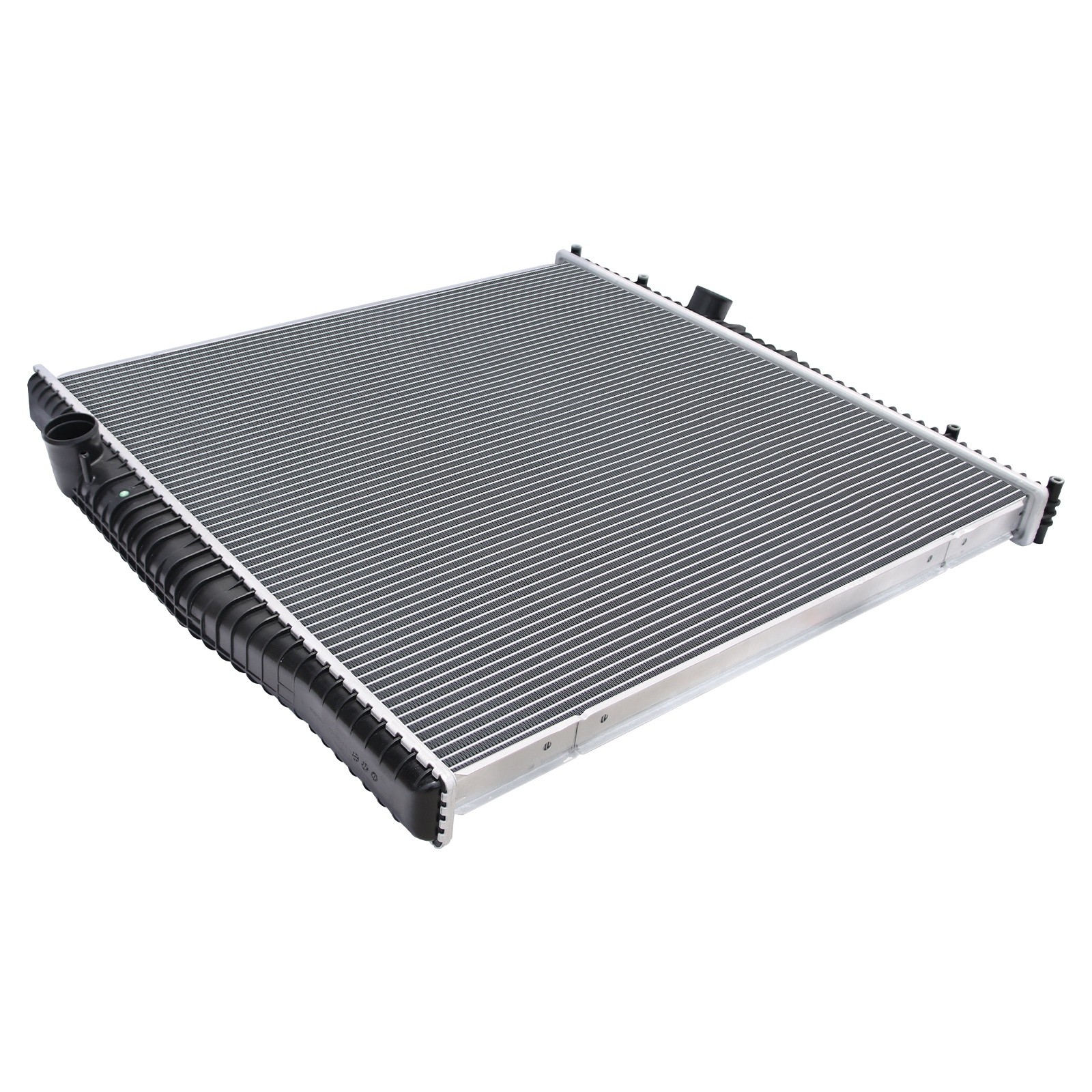 2 Row Aluminum Radiator Fits Volvo VNL VN VNL VNM Trucks – No oil Cooler