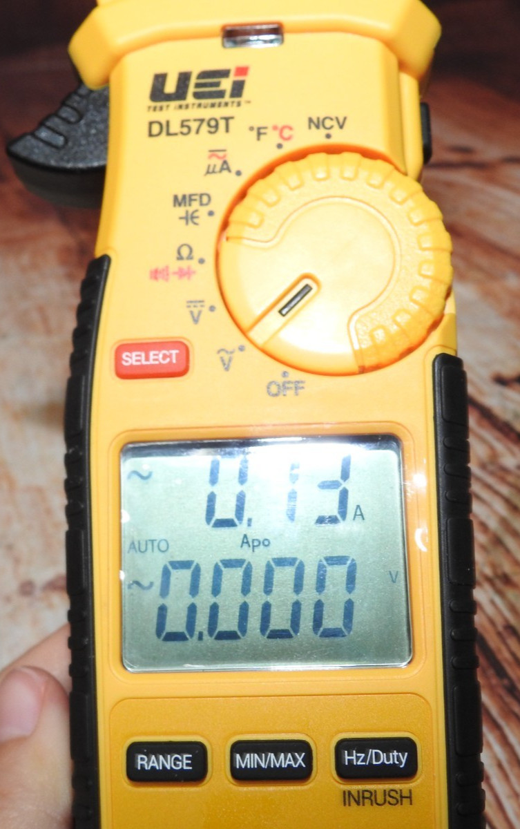 UEi DL579T Digital Clamp Meter WITH CASE, LEADS ((((STILL HAS PLASTIC ON IT!!))