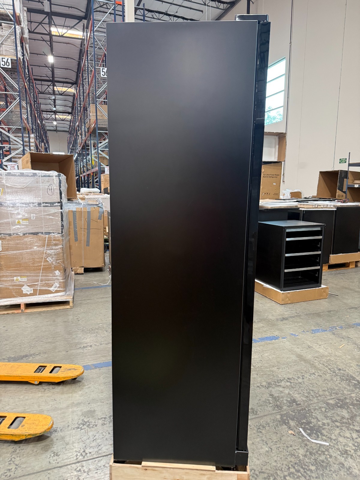 Yeego Commercial Merchandiser Refrigerator 27.12 Cu.Ft Upright Beverage Cooler