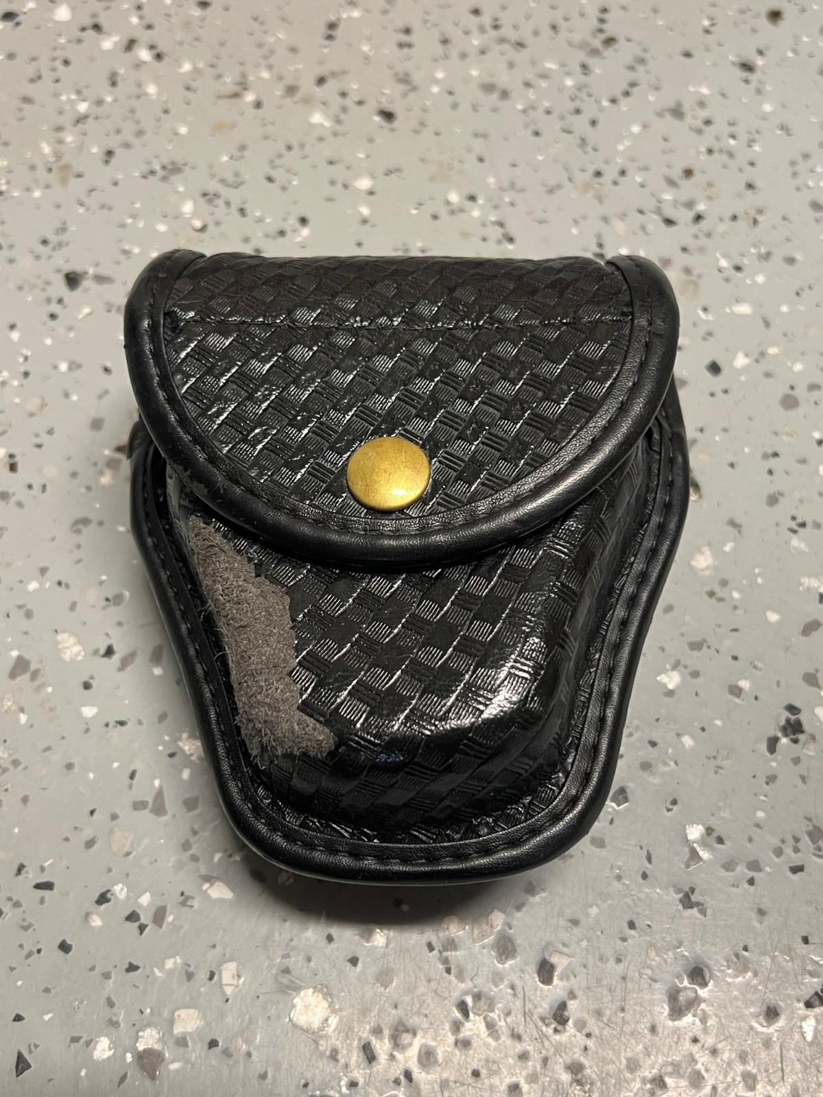 Bianchi AccuMold Elite Faux Leather Basketweave Dual Handcuff Pouch Brass Snap