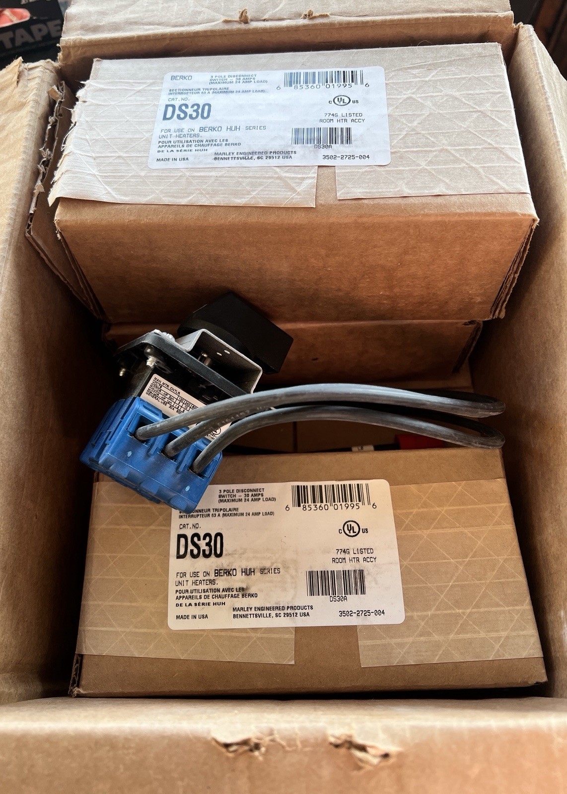 BERKO/MARLEY 3 Pole Disconnect Switch 30 AMPS