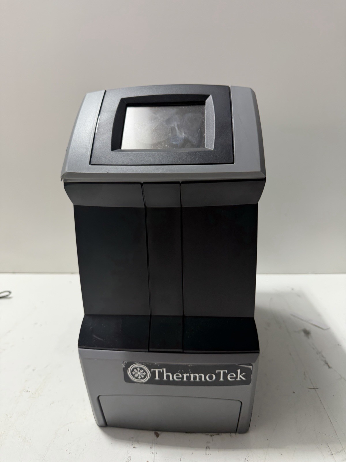 Coherent ThermoTek T257P-20 Thermoelectric Recirculating Chiller