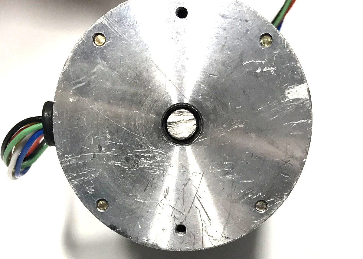 Vexta Oriental Co. Motor A2595-9212 2-Phase Stepping Motor 5.4V