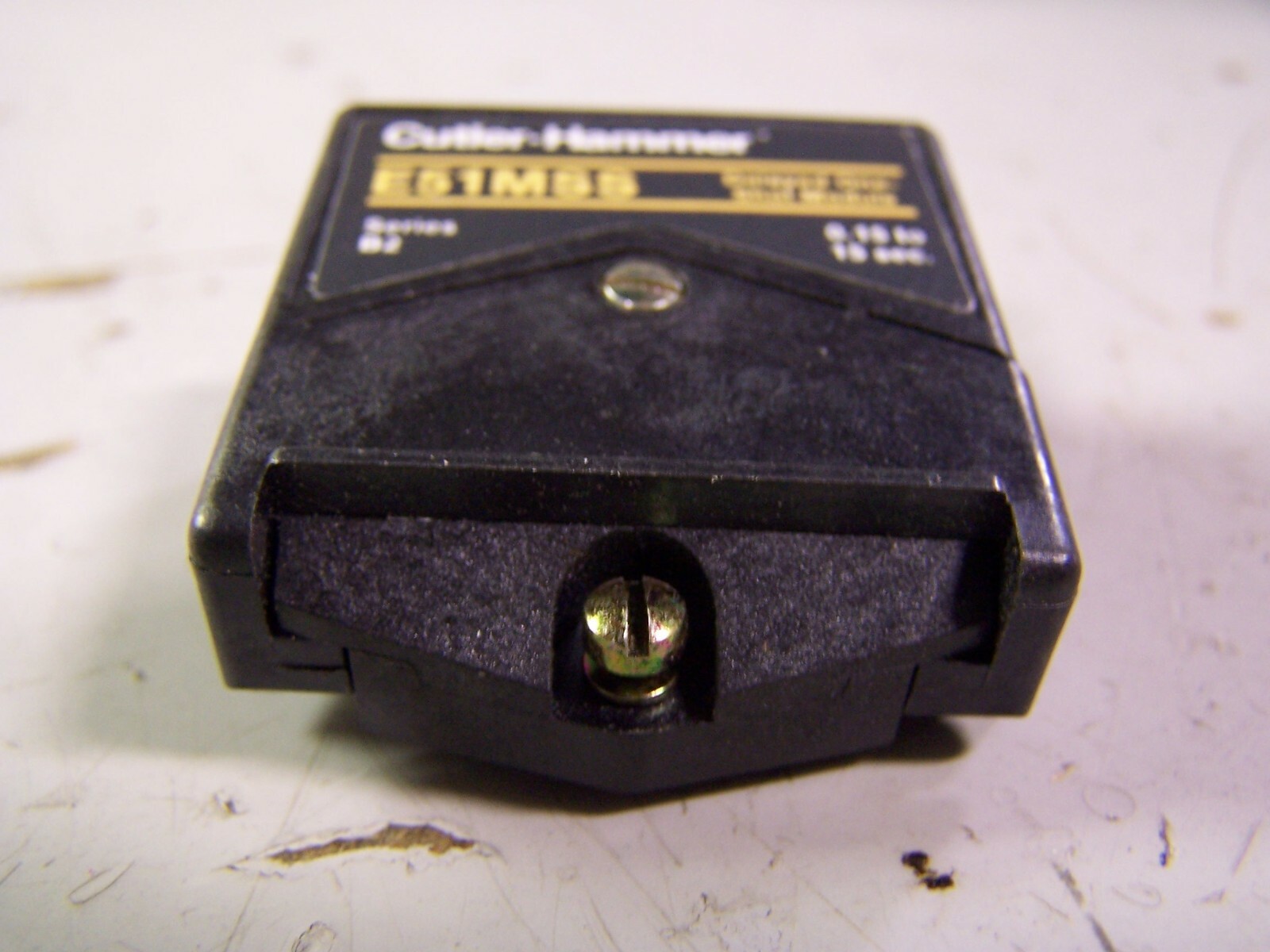 NEW CUTLER HAMMER ADJUSTABLE DELAYED ONE-SHOT TIMER MODULE .15-15 SECONDS E51MSS