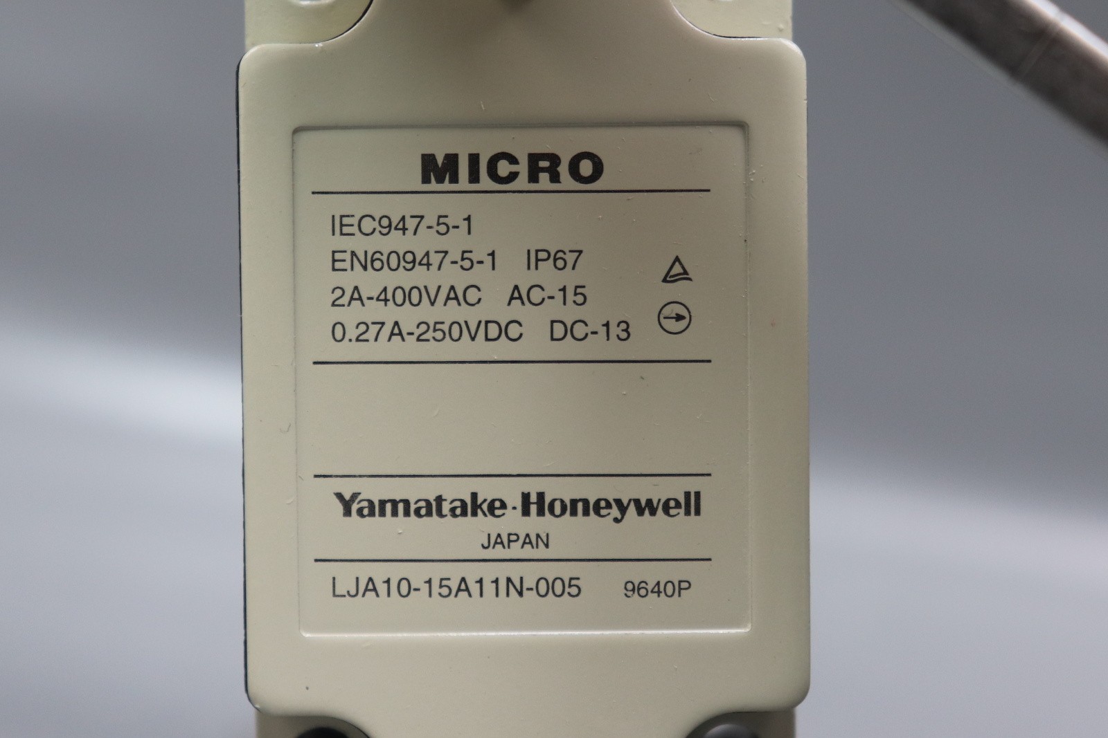 Yamatake Honeywell LJA10-15A11N-005 Limit Switch IP67 LJA1015A11N005 Unused