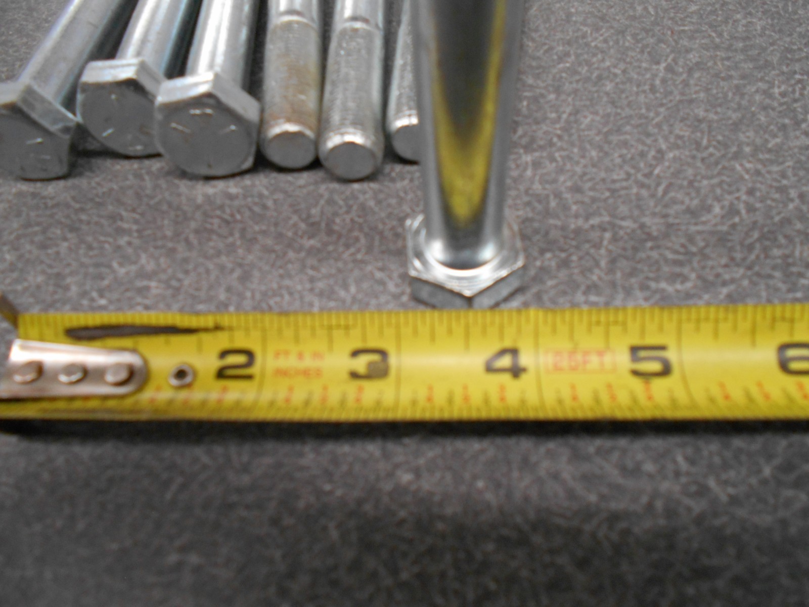 5/8″ x 6.00″ Bolt. (Quantity 8) Grade 5 Capscrew Hex Head Bolt. Fine #18. NOS