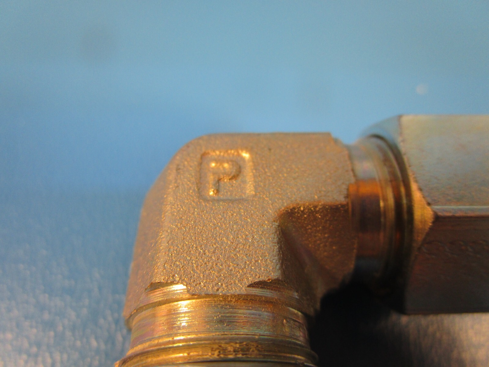 PARKER 8-8-EBZ-S, Elbow Union. CPI union elbow, 1/2″ single ferrule tube fitting