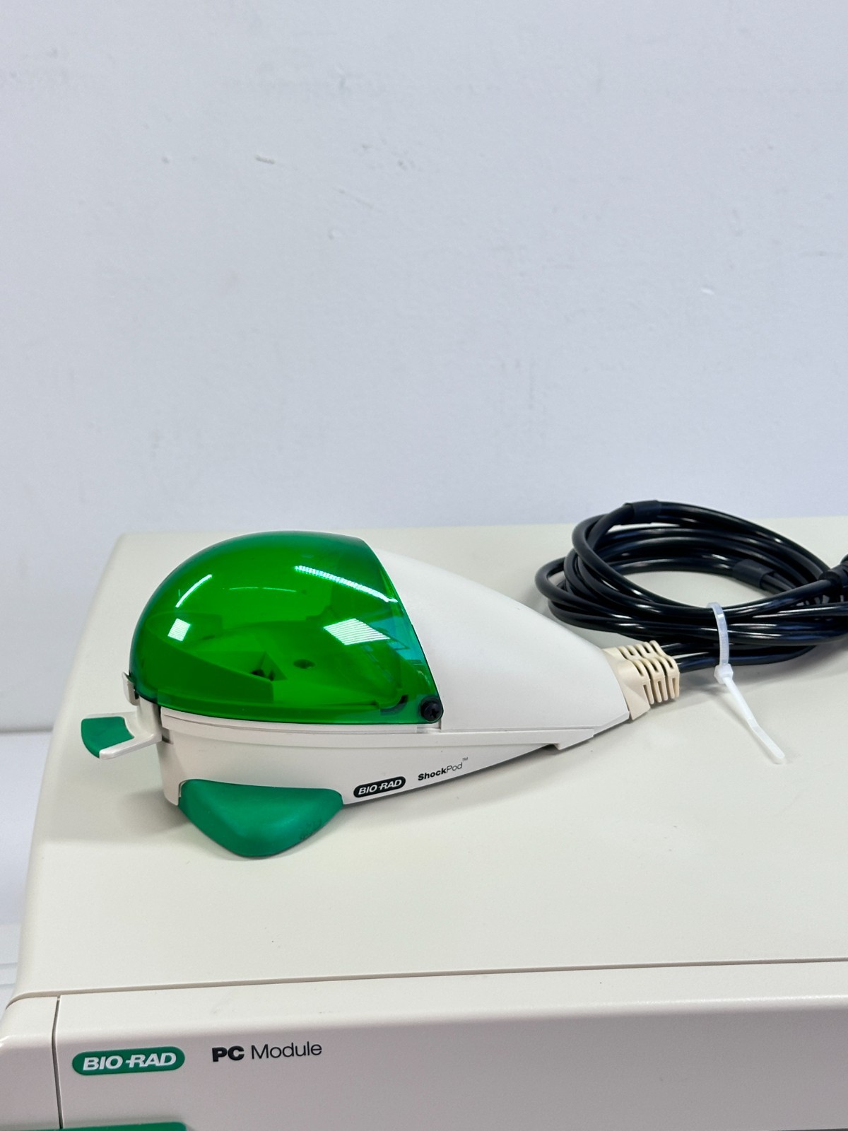 Bio-Rad GenePulser Xcell w/ PC Module and Shock Pod w/ Warranty