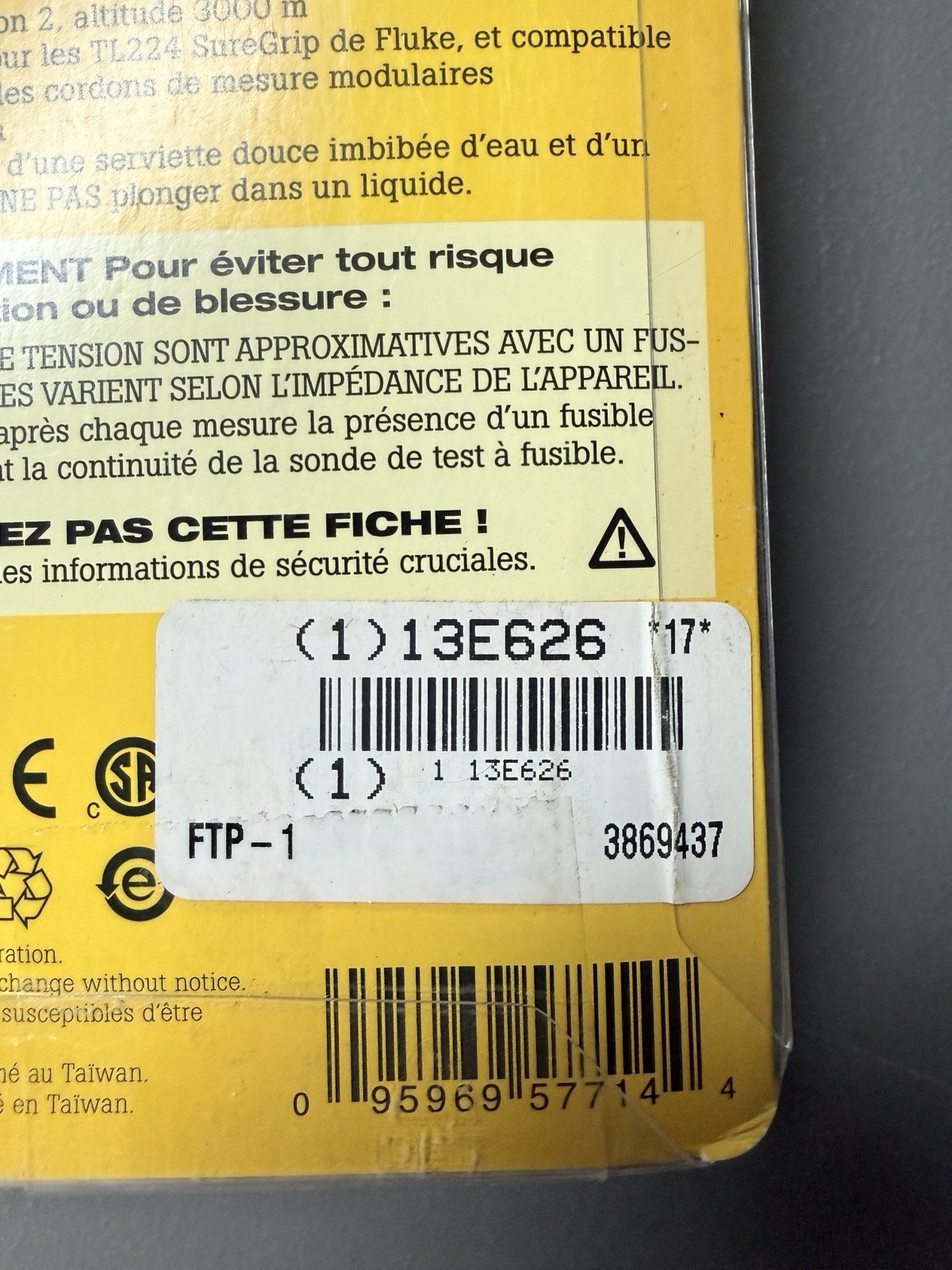 Fluke Ftp-1 Fused Test Probe With Leads, Cat Iii 1000V, Cat Iv 600V, Shrouded