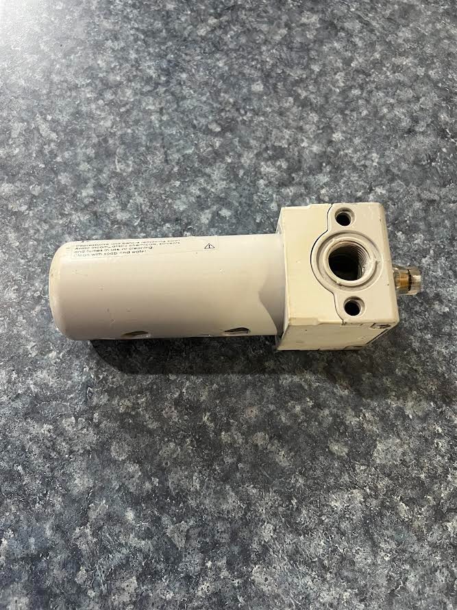 Pneumatic Oiler 1/2” NPT Camozzi MC202-L00TF New