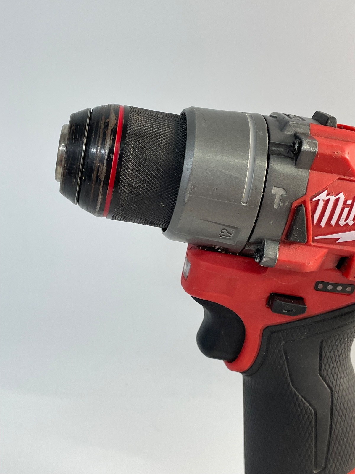 Milwaukee Fuel M12 (3404-20) – 12V 1/2″ Hammer Drill Driver w/ XC 4.0 Battery