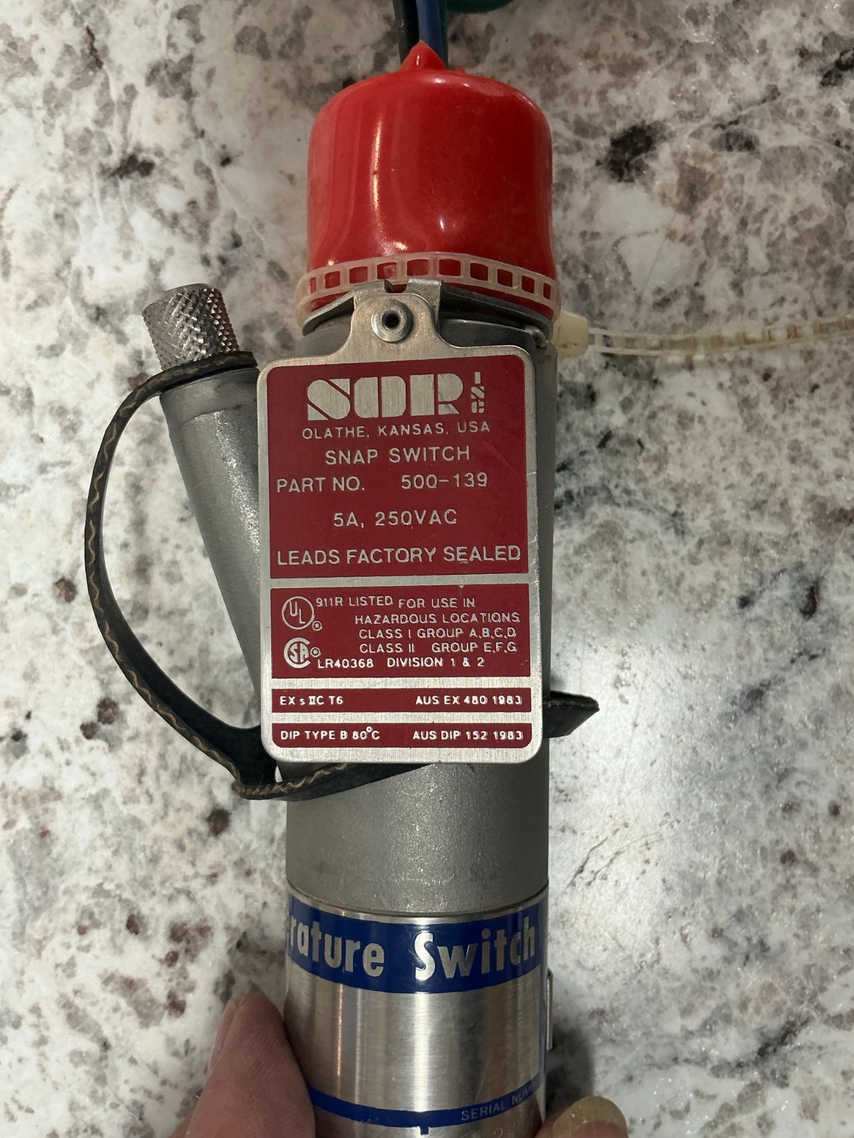201AH-EF125, SOR 500-139, snap switch temperature switch 5A, 250V, 40-225F