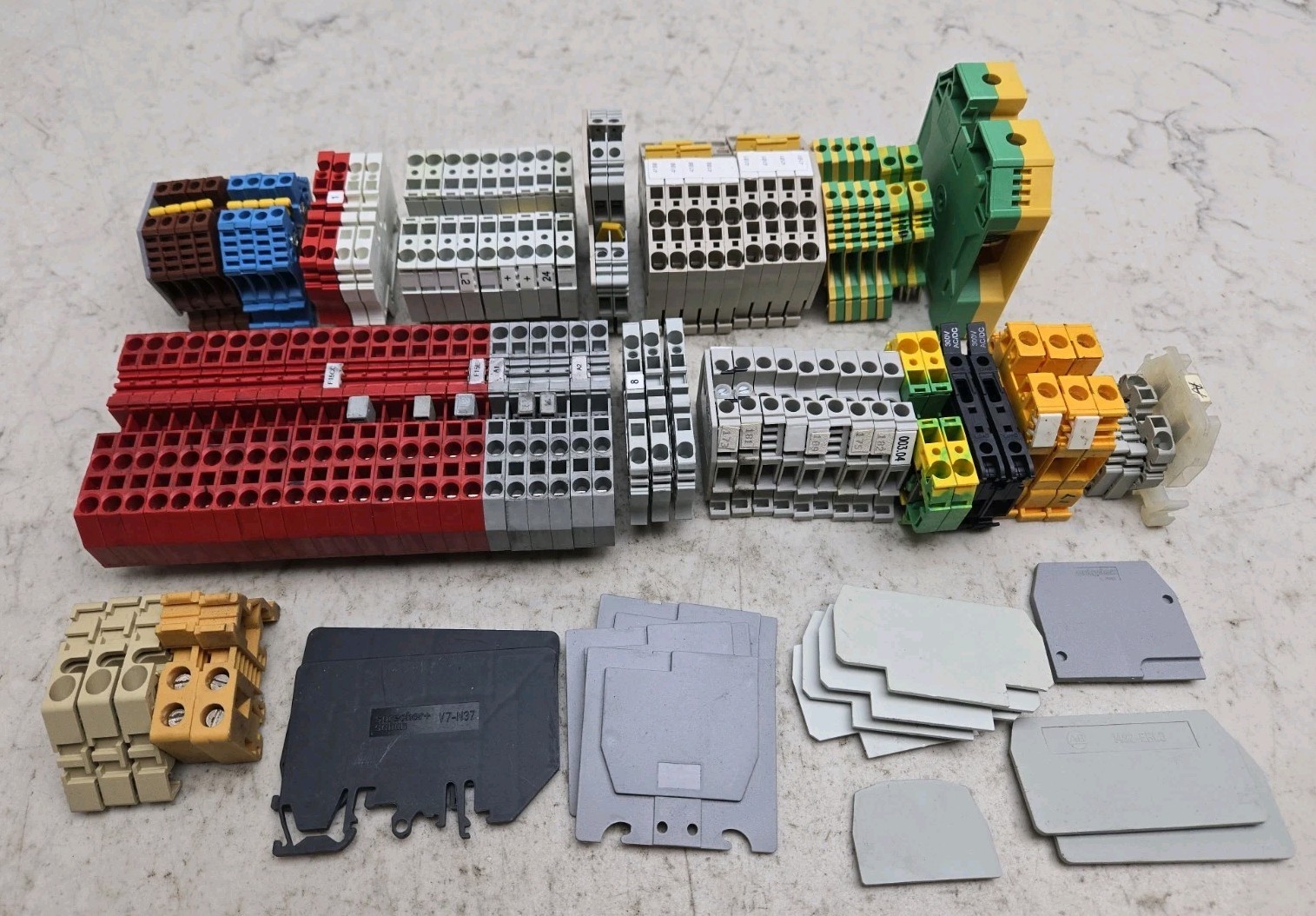 Mixed Lot of 100+ Terminal Blocks End Blocks End Cover Allen Bradley Weidmuller