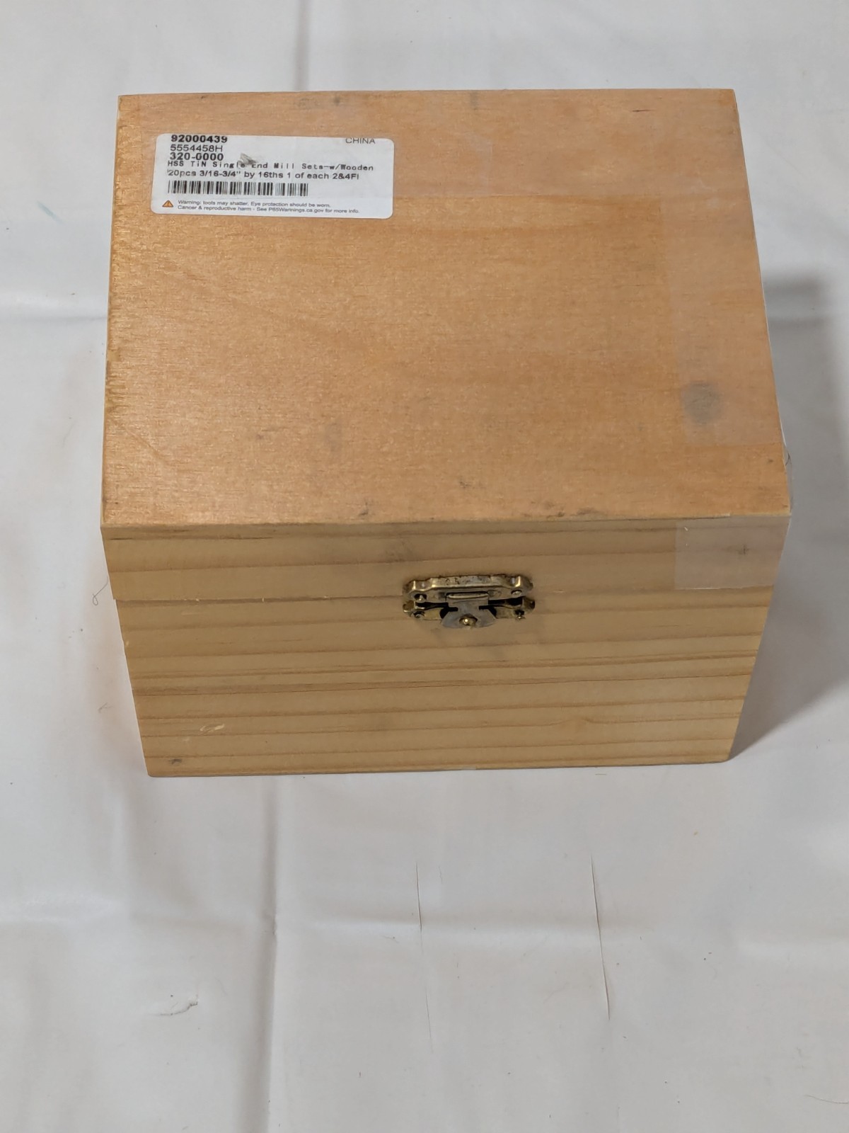 MHC 20 Pc Square End Mill Set 3/16″ to 3/4″, 2 & 4 Flute 320-0000 DAMAGED CASE