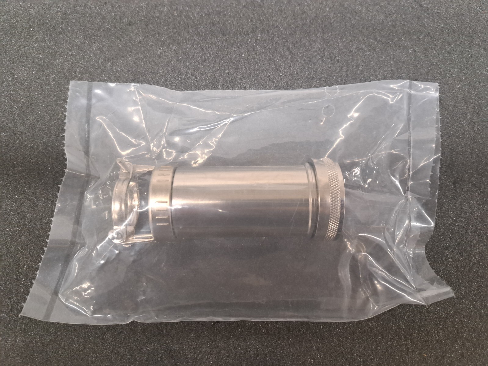 New, Glenair, 400HS001M2508L6, TAG RING BACKSHELL STRAIGHT W STRAIN RELIEF
