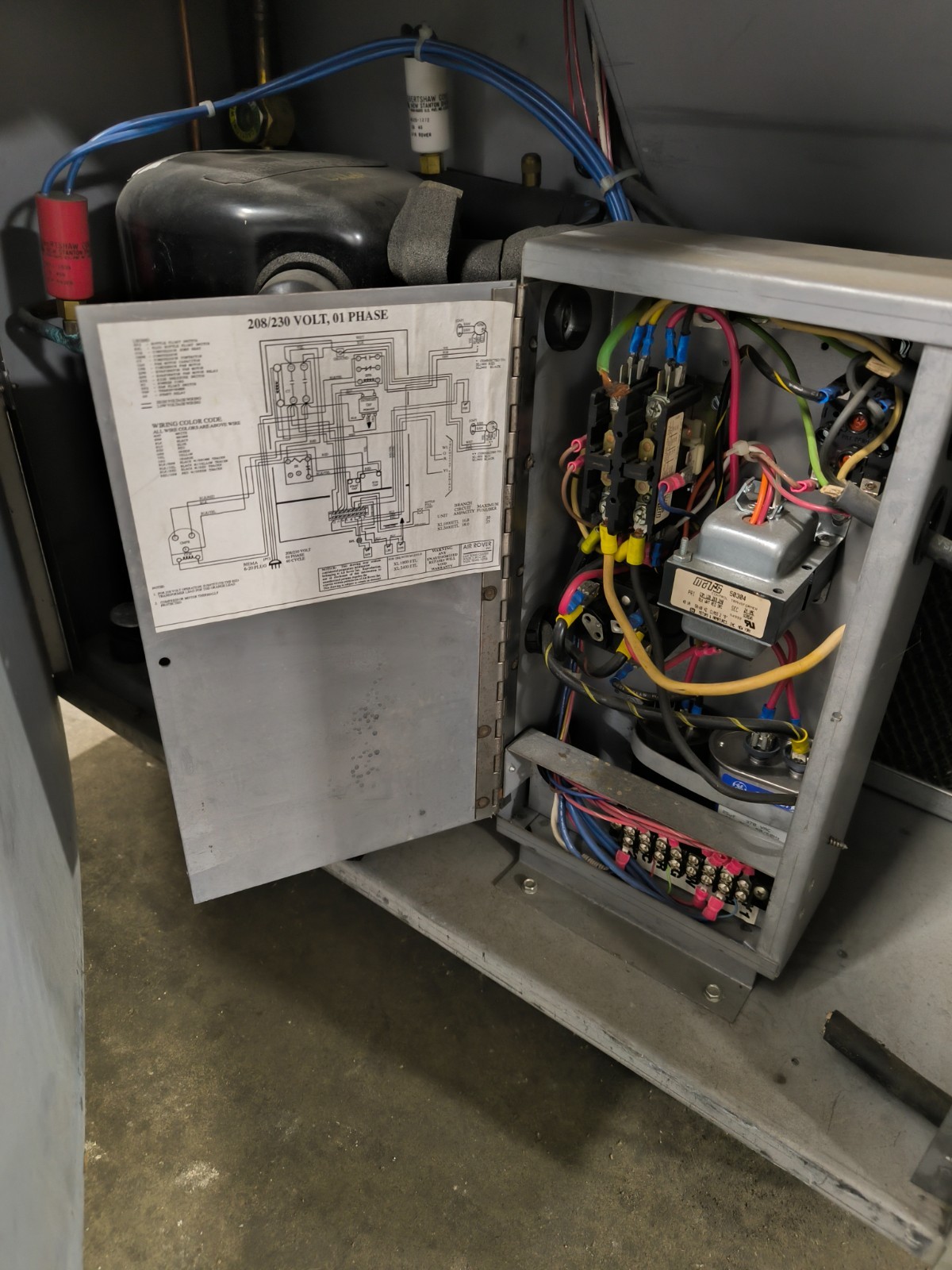 Air Rover XL2400 Commercial Portable Air Conditioner 27400 BTU/HR 208/230 V 1 PH