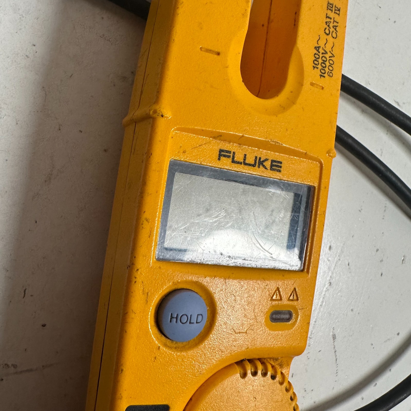 Fluke T5-600 Yellow 600 Voltage Meter Continuity Current Electrical Tester