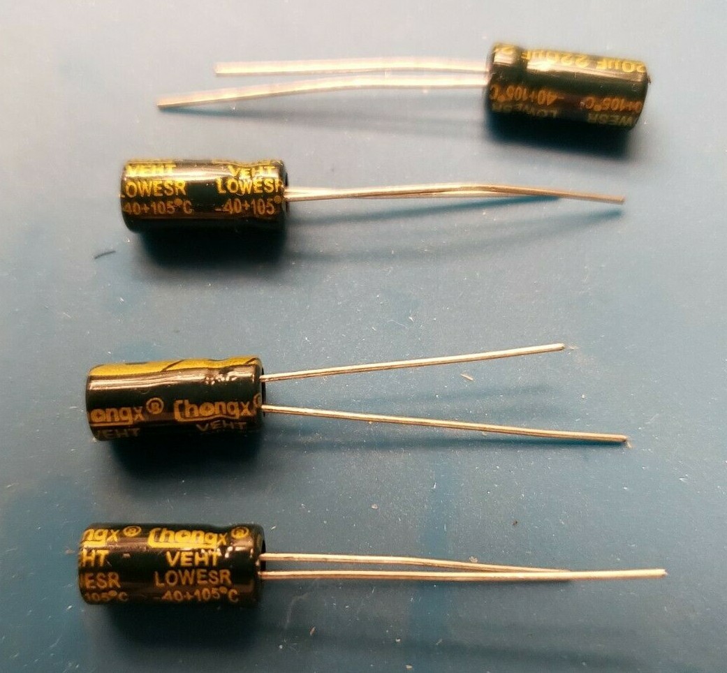 10 pcs 220uf 10v 105c radial electrolytic capacitors USA SHIPPING/SOLD