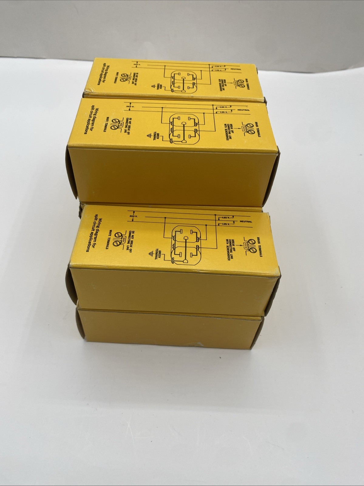 Hubbell 5352 Duplex Outlet LOT OF 10 Brown Spec Grade 20A 125V AC or DC 3 Wire