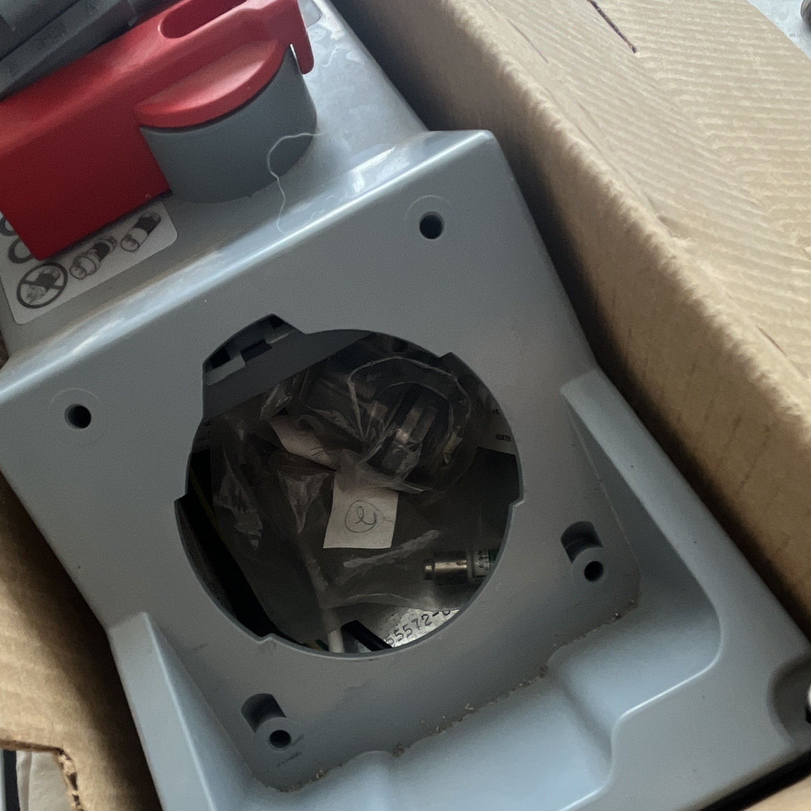 Hubbell Circuit-Lock Twist-Lock Mechanical Interlock 30A 480V HBL2730SW