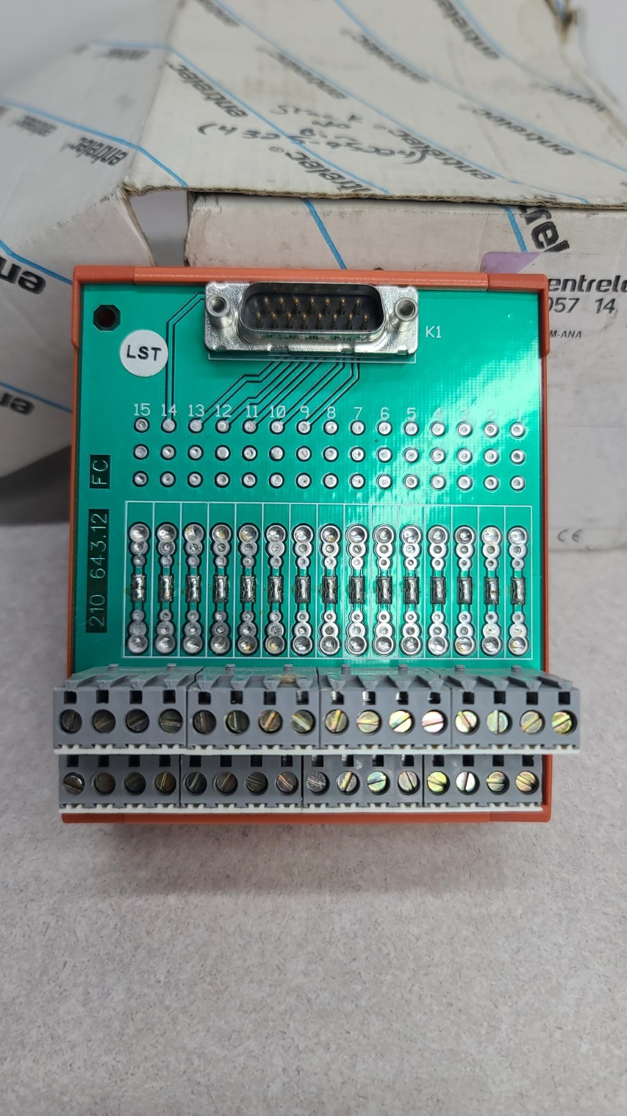 Entrelec 021-057-14 Breakout Block BF Sub.D15-ANA 210 643.12