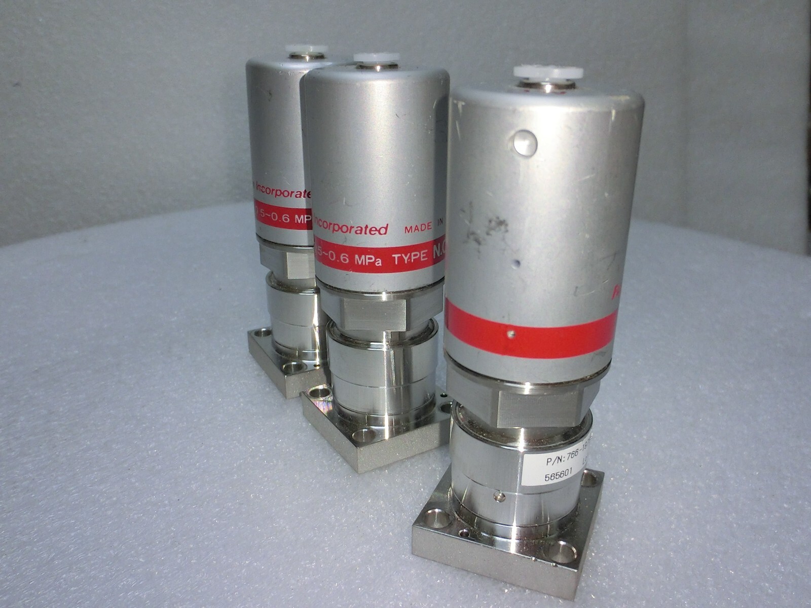 3pc LAM Research 766-197842-003 Rev B,Fujikin 565601 Diaphram Valve,Jp_,96433