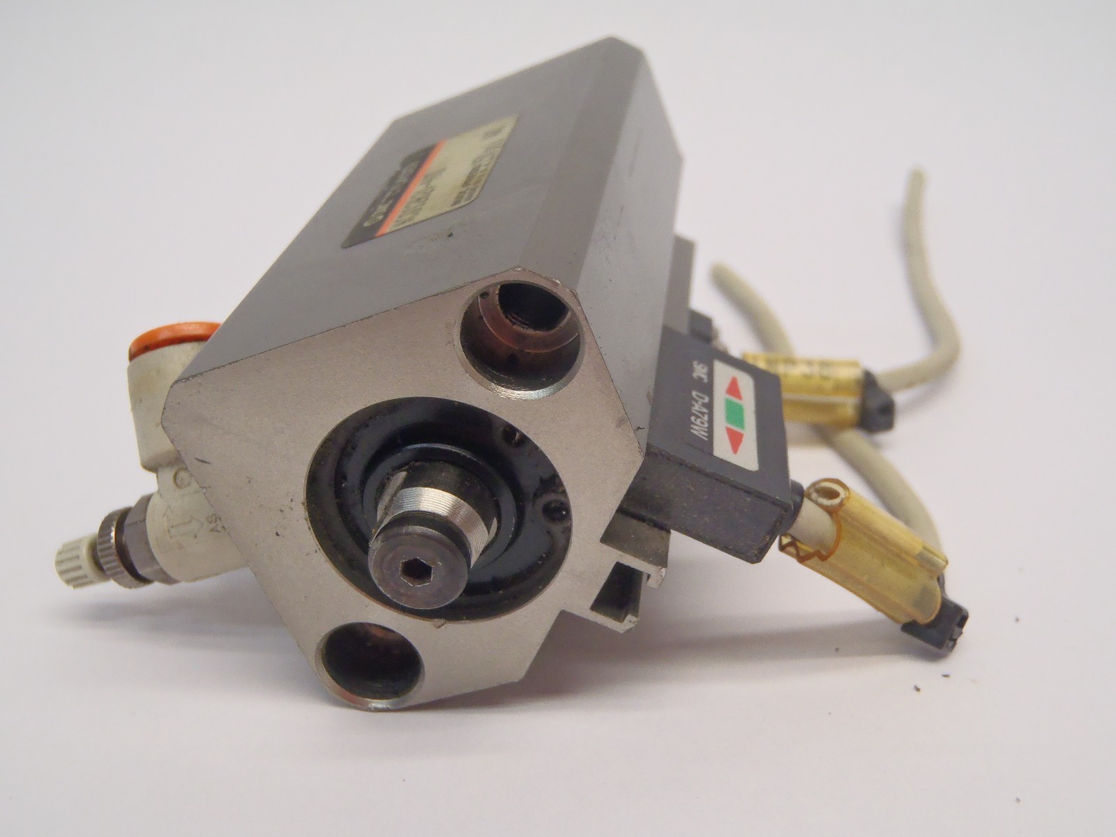 SMC NCDQ2B20-40D Compact Cylinder Double Acting w/ D-A79W Proximity Switches