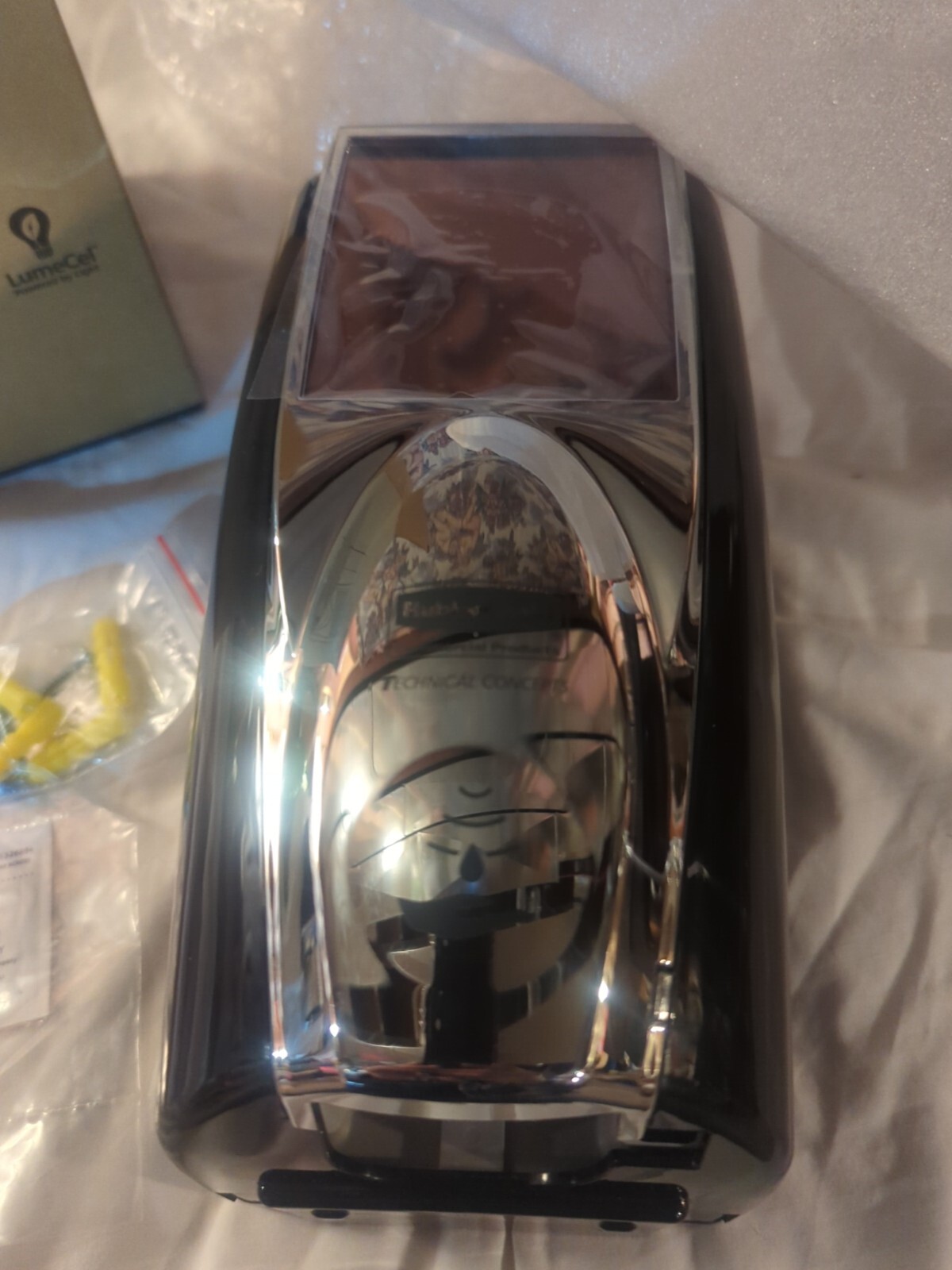 RUBBERMAID 1980826 Lumecel Plastic AutoFoam Foam Soap Dispenser Black/Chrome