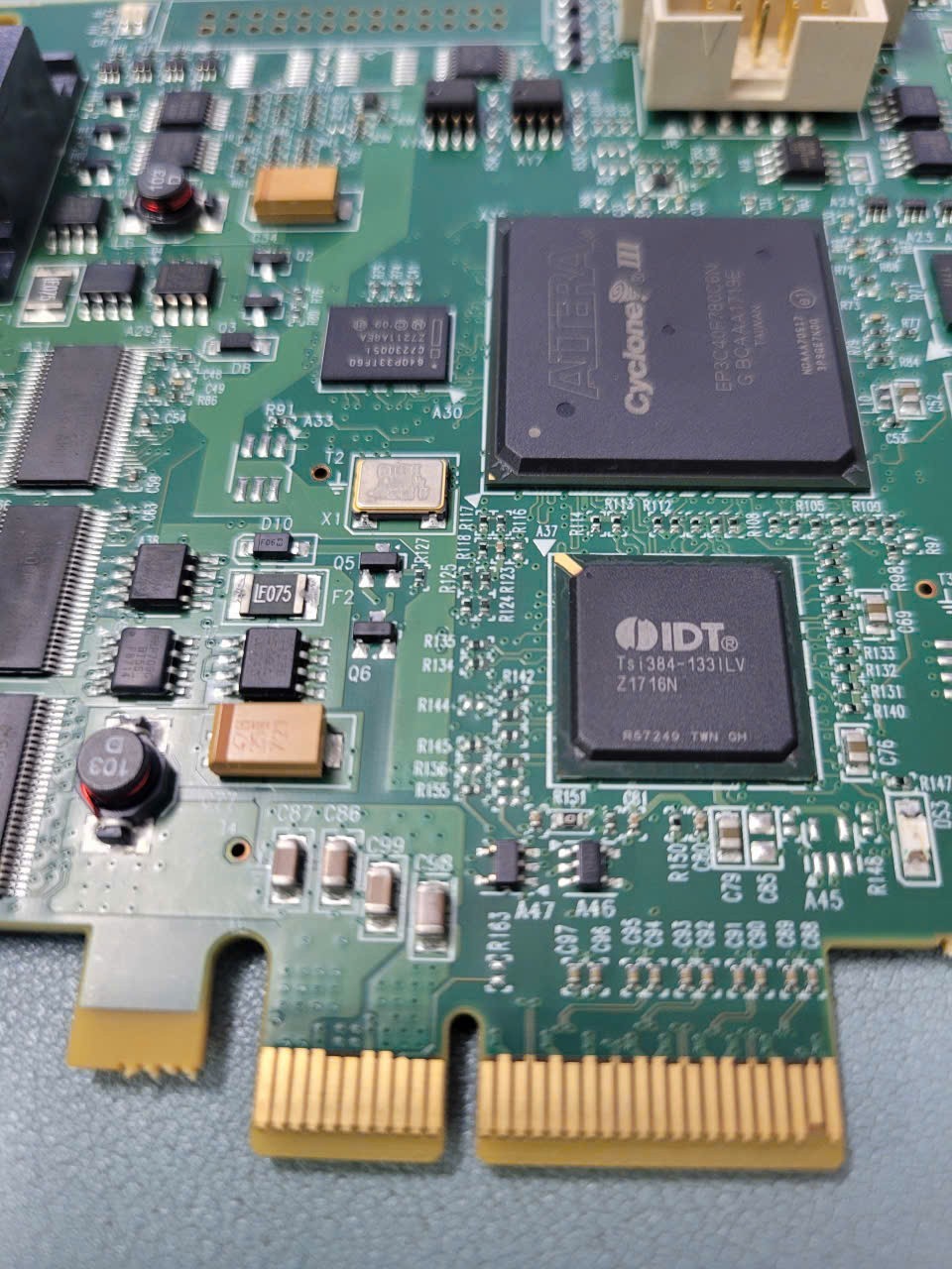 Matrox Solios SOL2MEVCLF Framer Grabber PcIe card