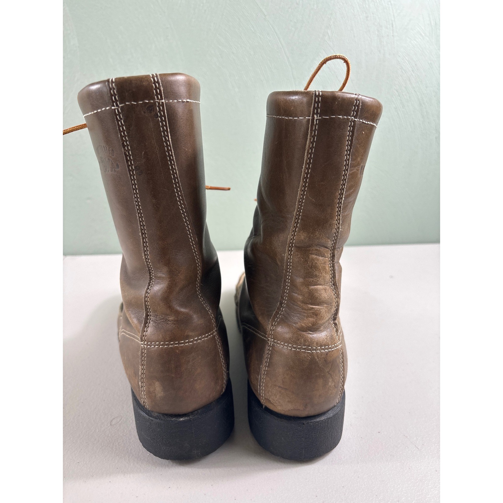 Wolverine Insulated Work Boots Men’s 9.5 Wide Brown Leather Lace Up Oil Proof