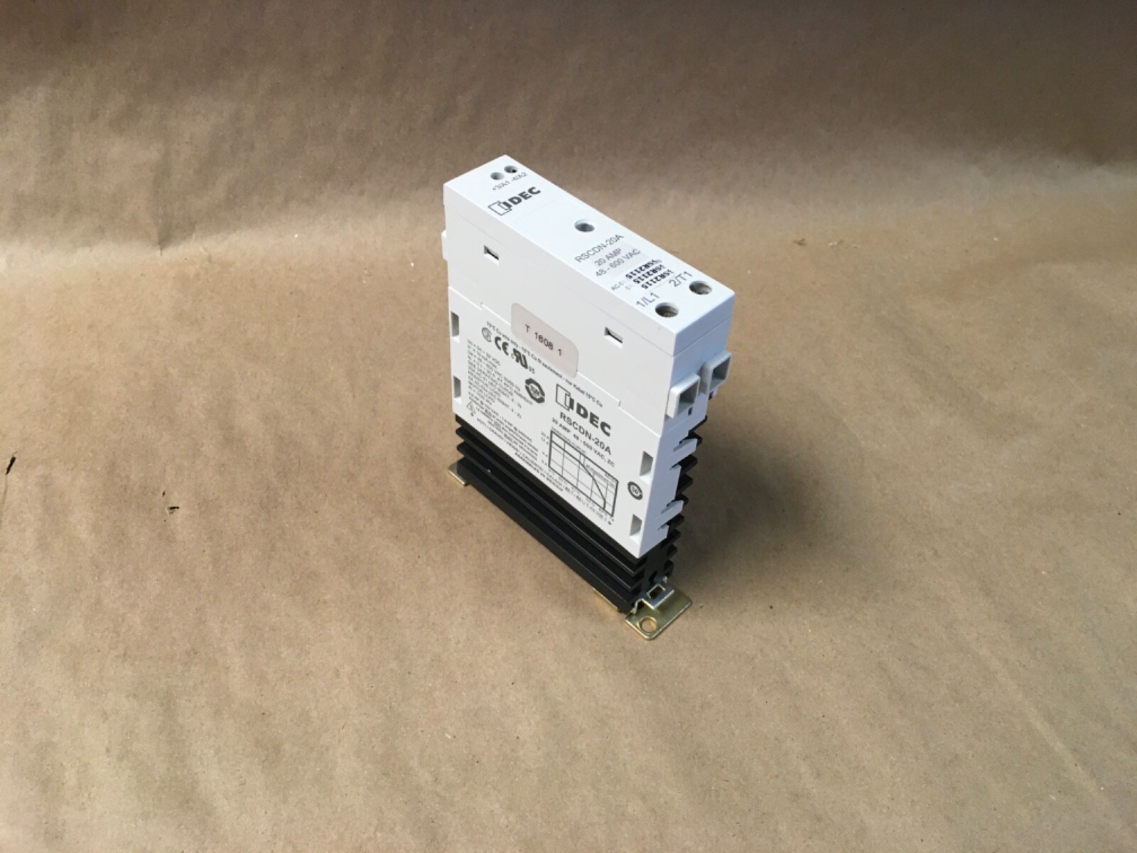 Idec RSCDN-20A Solid State Relay, 4-32VDC Coil – 20A – 48-600 VAC (KB)