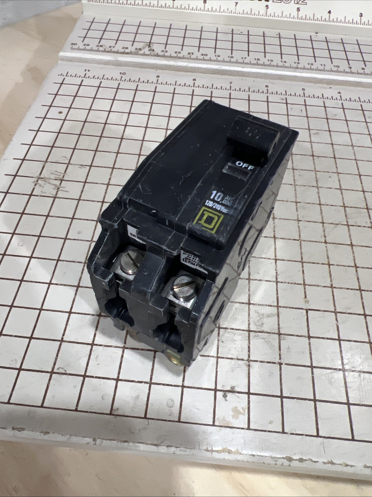 Square D QO260 2 Pole 60 Amp 120/240 Volt 10kA Type QO Plug On Circuit Breaker