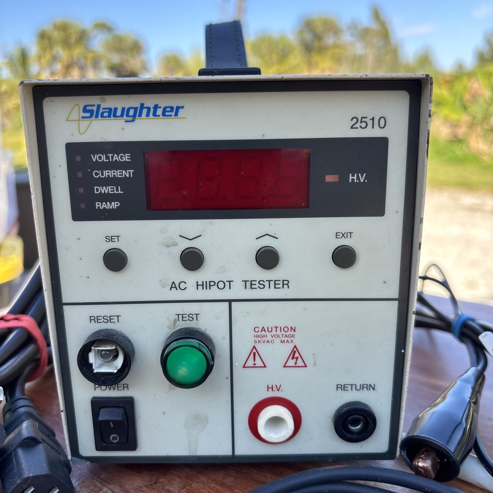 SLAUGHTER 2510 AC HIPOT Bench top Tester2A,115v-230v Not Tested See Discription