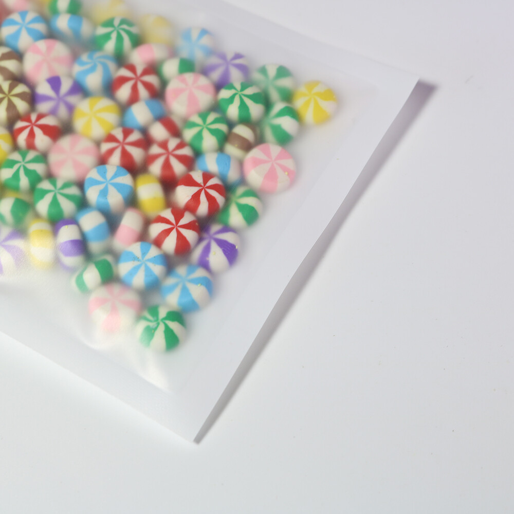 QQ Studio Black and White Food Safe QuickQlick™ Flat Candy Bags with Hang Hole