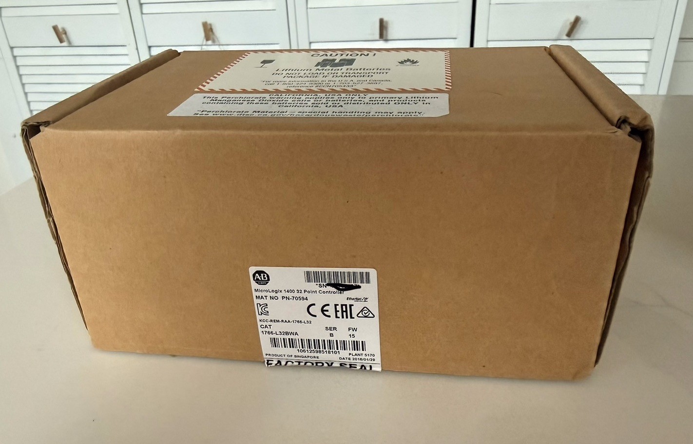 Surplus Allen Bradley 1766-L32BWA SER B MicroLogix 1400 32 Point Controller