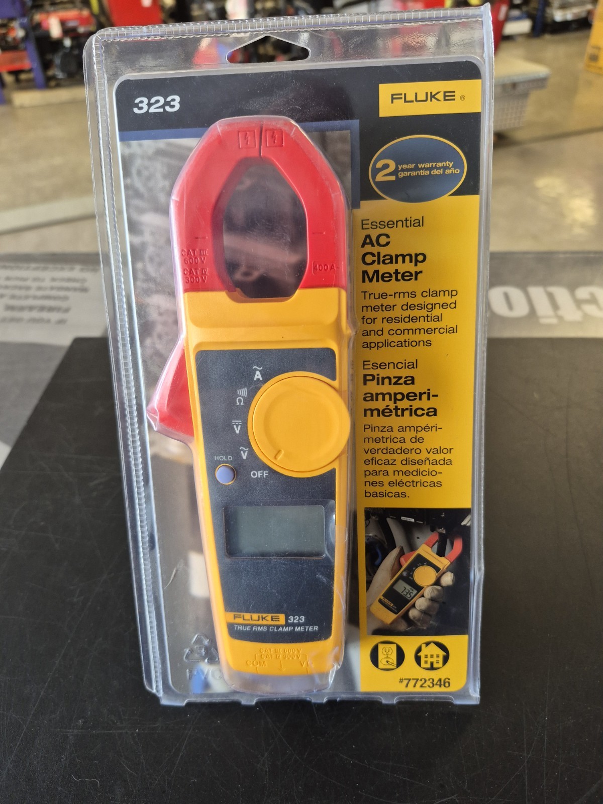 Fluke 323 Clamp Meter (4152628)