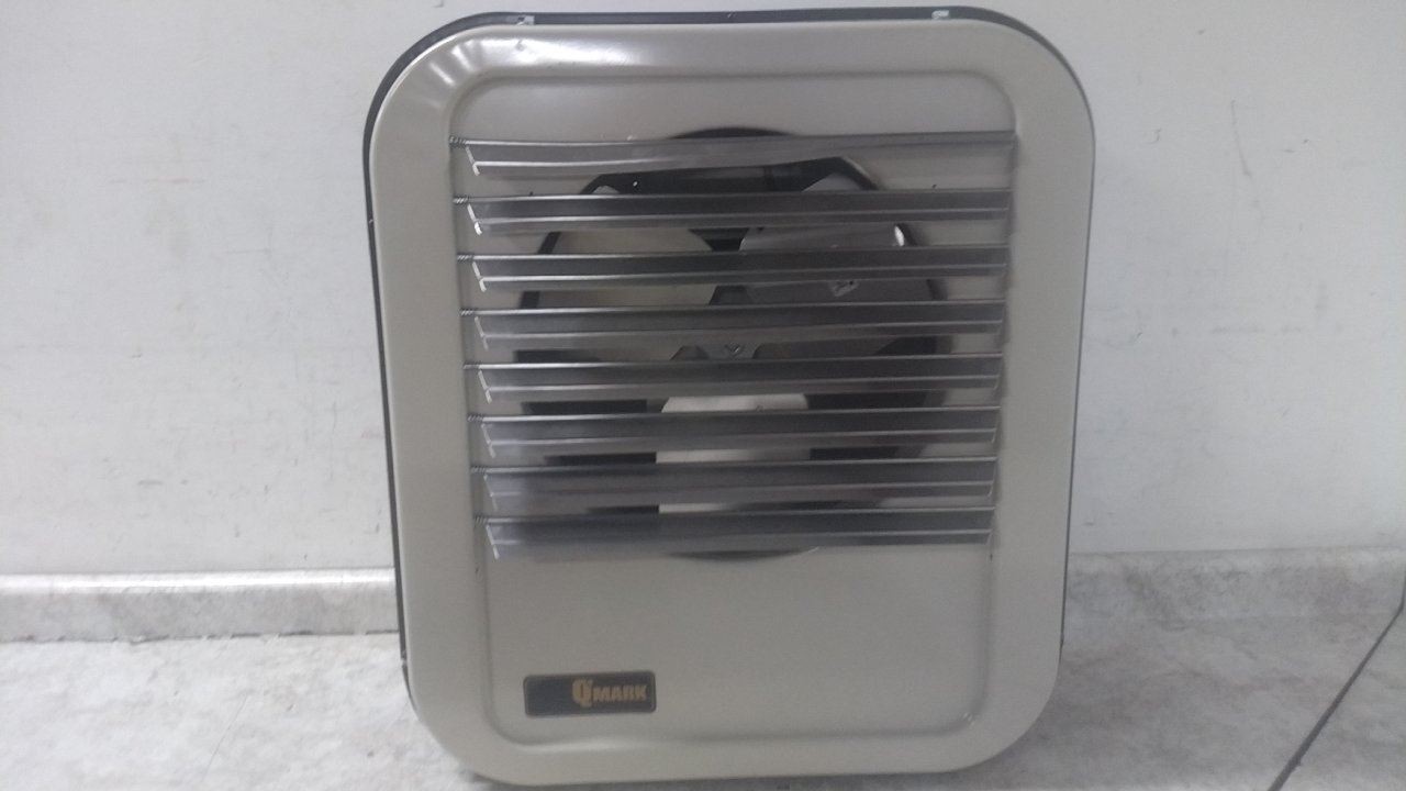 Qmark MUH304 480VAC 102,390 BtuH Electric Wall & Ceiling Unit Heater