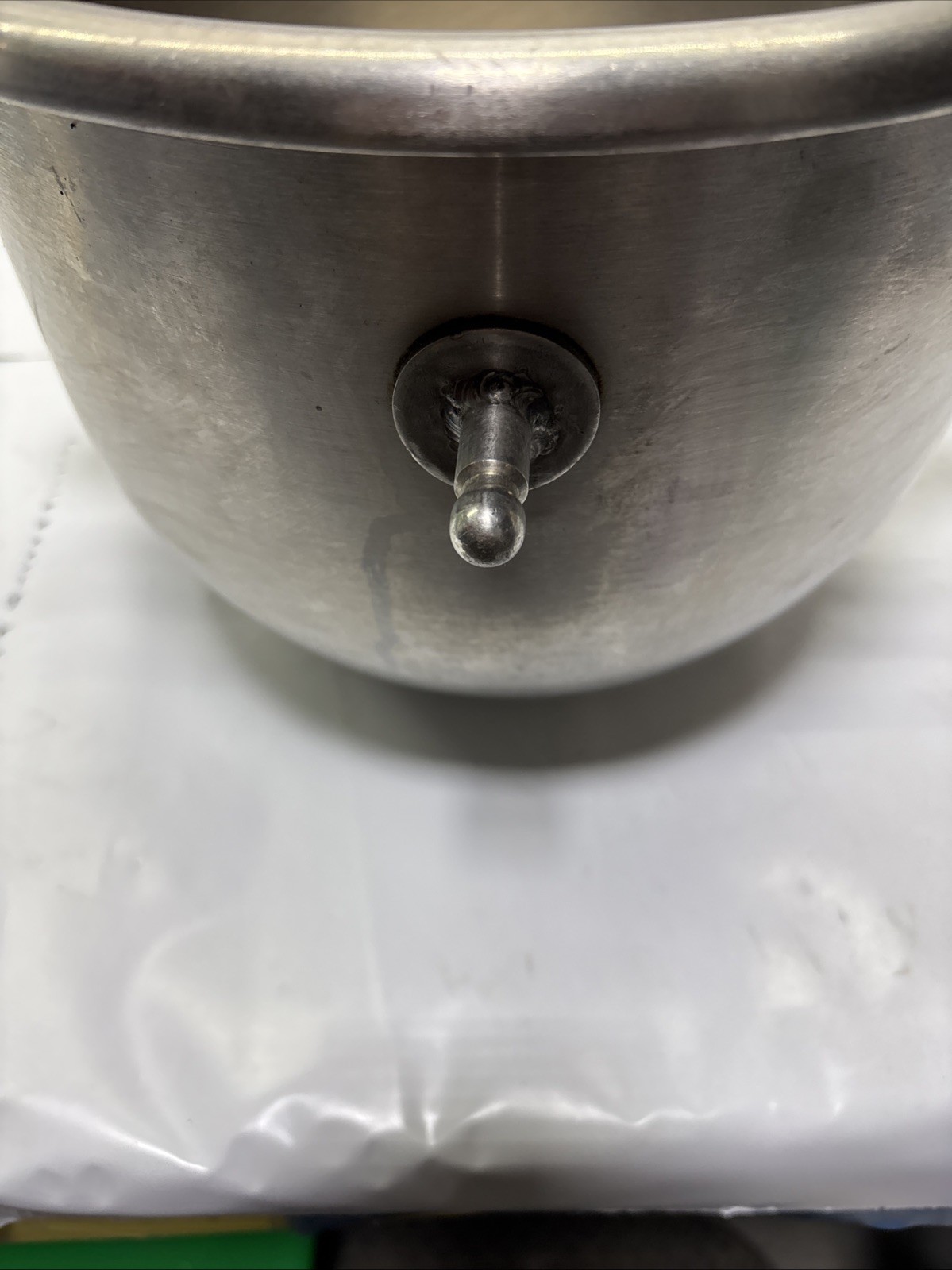 HOBART 12 QT BOWL A-200-12 Stainless Steel Mixing Bowl for A200 Mixer USED