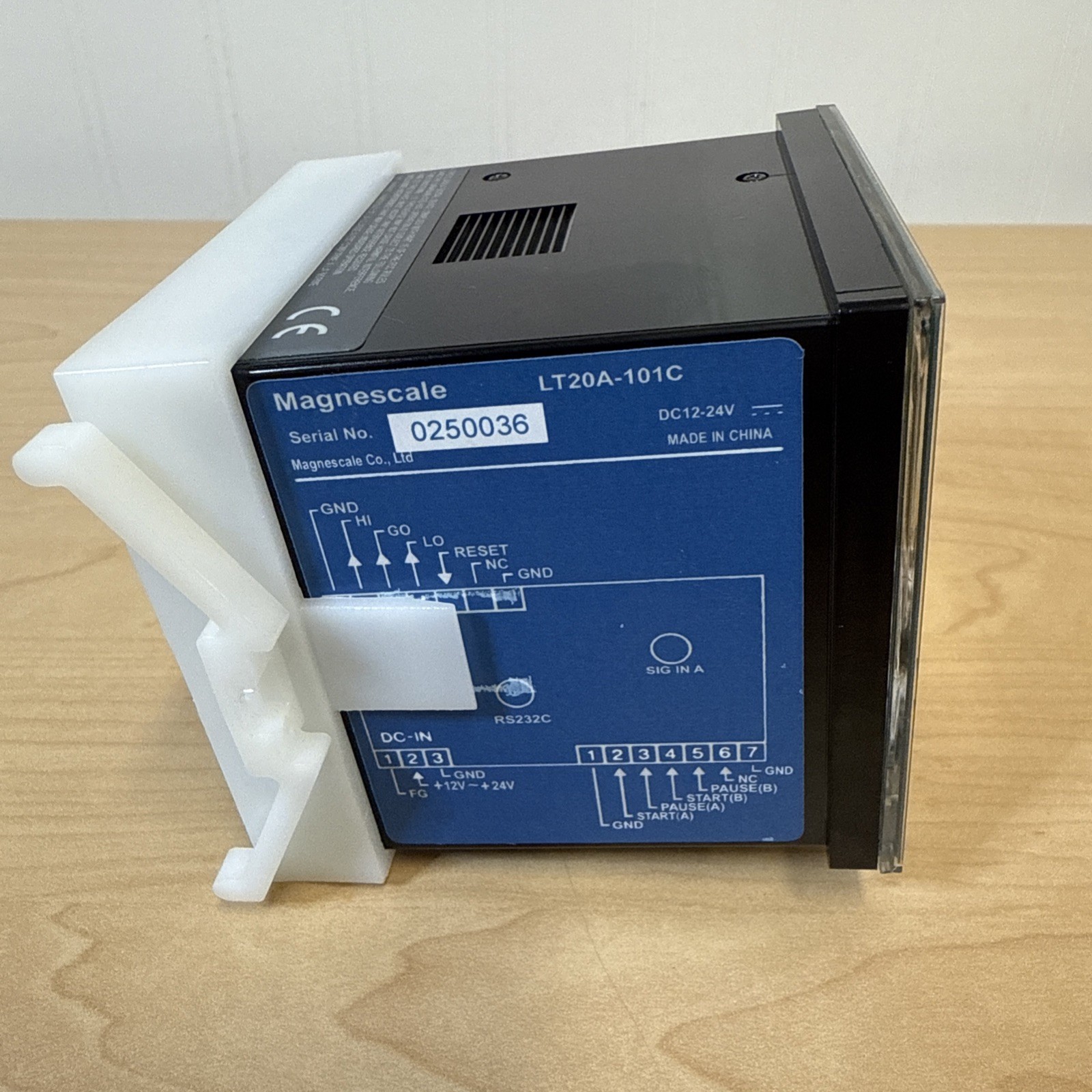 NEW! Magnescale LT20A-101C 1-Axis Display w/ Go/No Go and RS232 Output