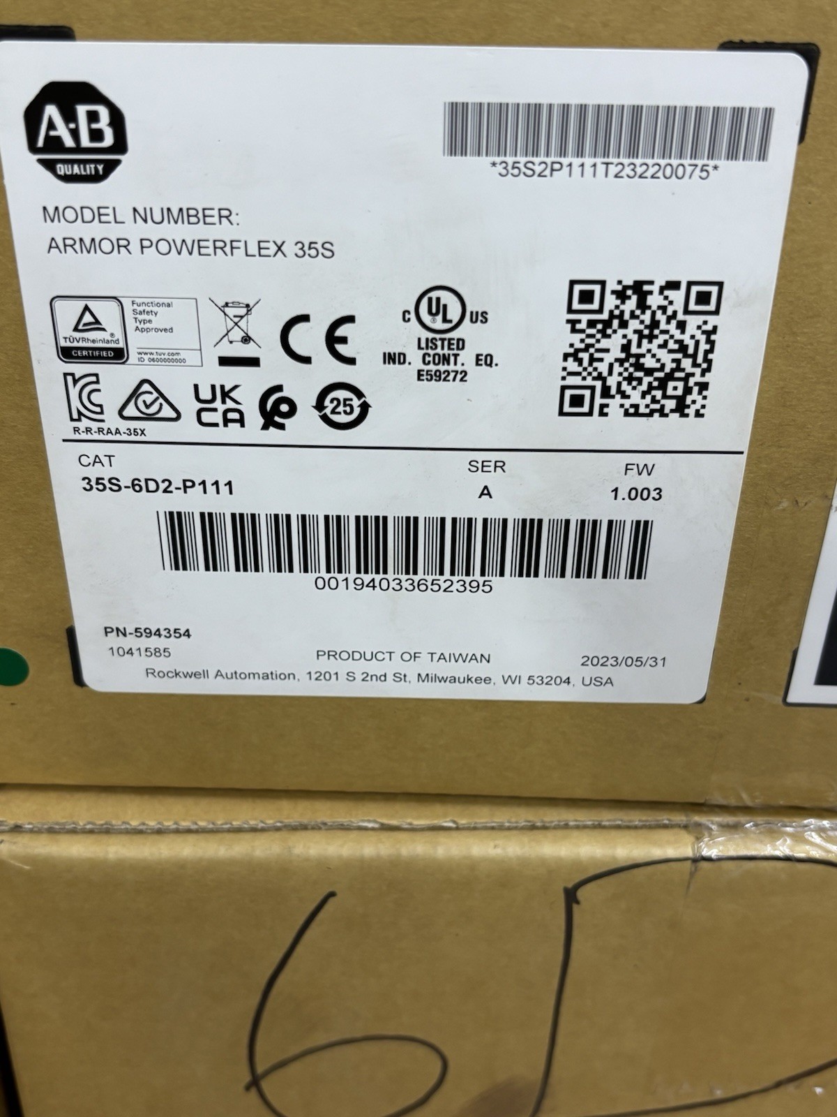 New 2HP ALLEN BRADLEY 35S-6D2-P111 ARMOR POWERFLEX 35S SAFETY DRIVE