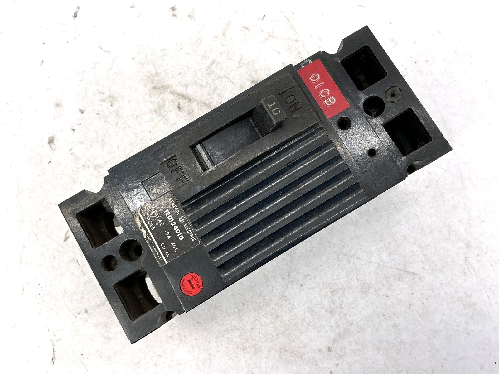 GE General Electric TED124010 Circuit Breaker 2-Pole 10A 480VAC
