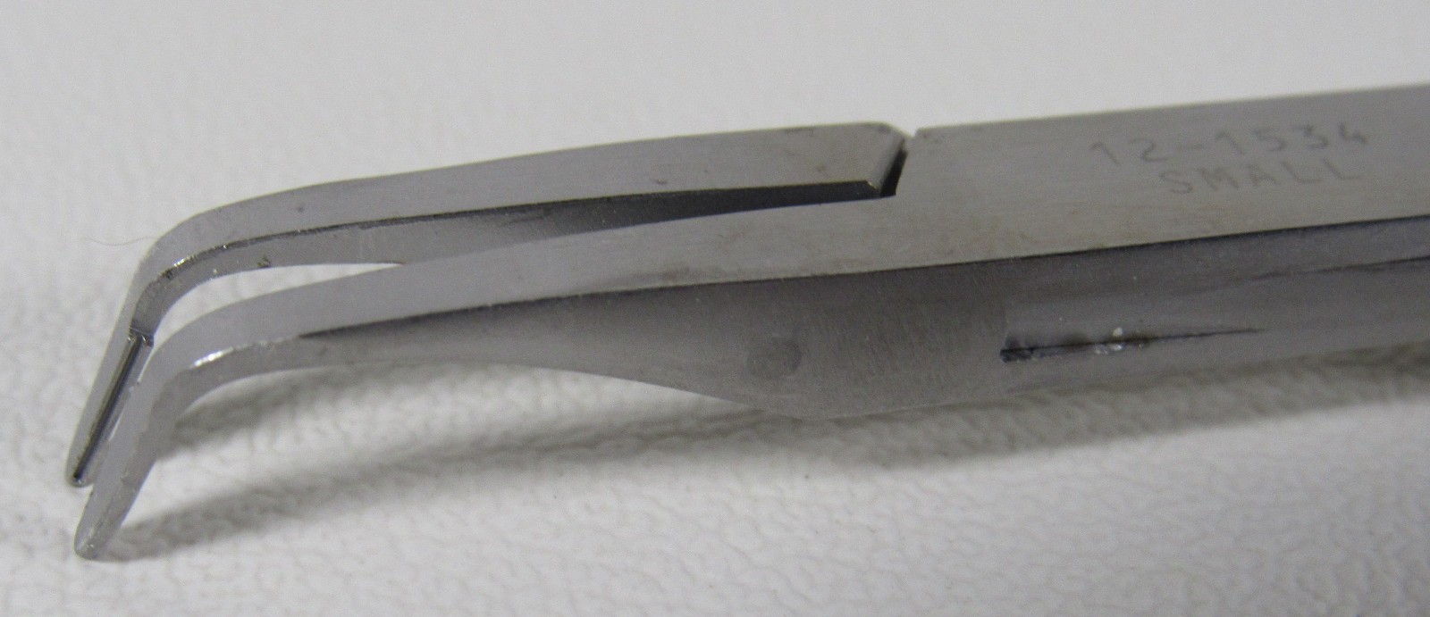 Teleflex Pilling 12-1534 Open Ligating Clip Applier 8″ Small Light Sharp Curved