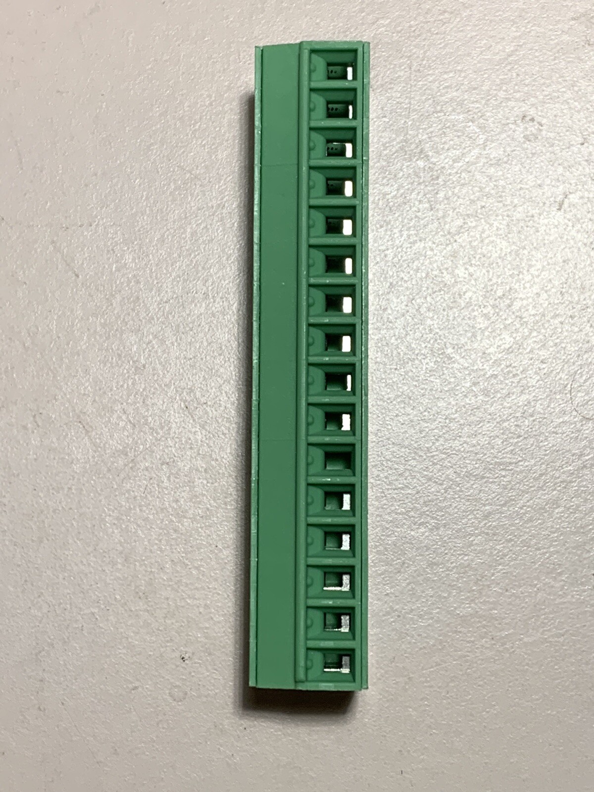 PHONEIX CONTACT TERM BLOCK PLUG 1803714 16POS STR 3.81MM «BUY 8/$80.00 OR 1/$11